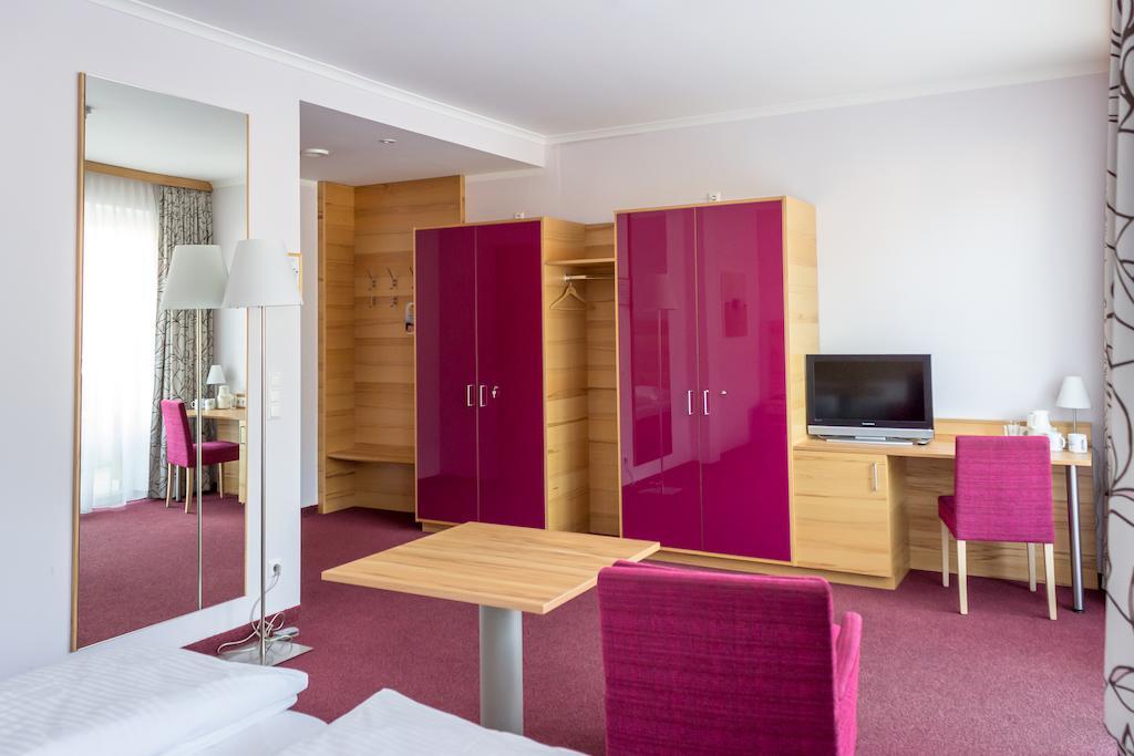 Gesundheitsresort Bad St. Leonhard Bad Sankt Leonhard im Lavanttal Rom bilde
